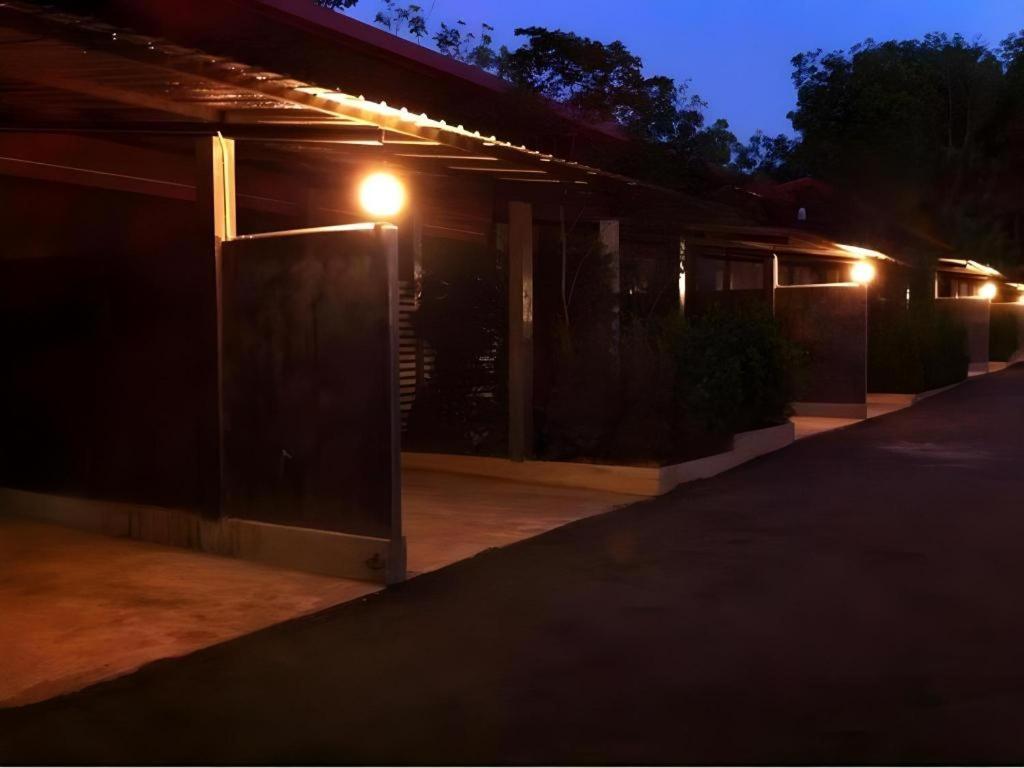 Secret Garden Trang Resort エクステリア 写真