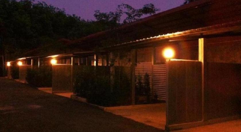 Secret Garden Trang Resort エクステリア 写真